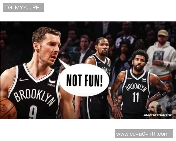 罗伊斯奥尼尔赞扬奥特沟通能力强调团队凝聚力的重要性